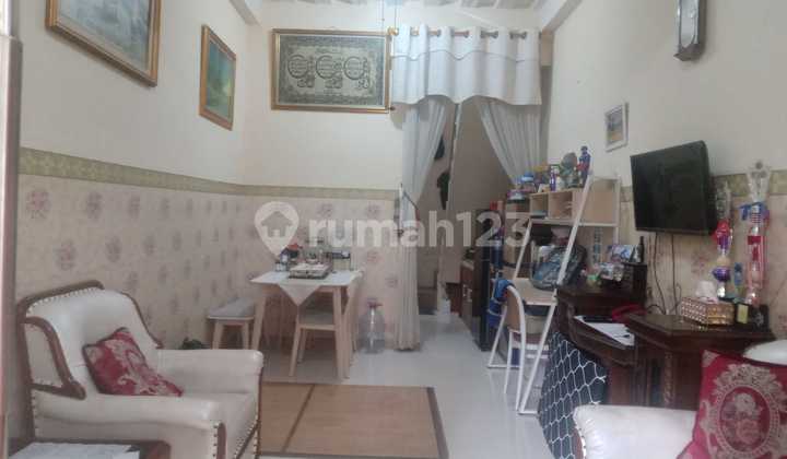 For Sale 3-Story House Located in Cempaka Putih, SHM***Wiwin 2