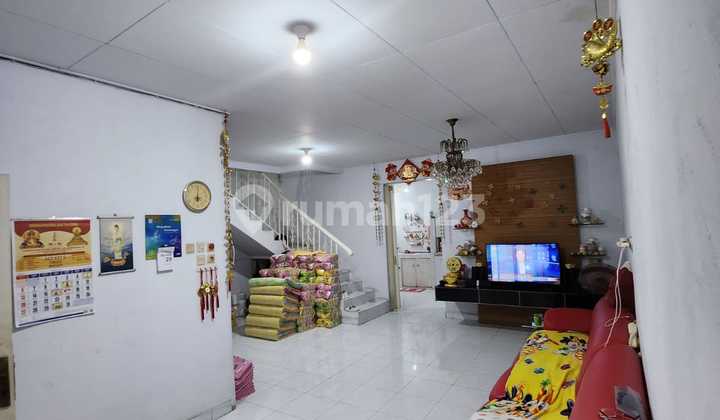 Dijual Cepat Rumah Lokasi Strategis, Semi Furnish, SHM, Siap Huni**Agatha Dijual Cepat Rumah Lokasi Strategis, Semi Furnish, SHM, Siap Huni**Agatha