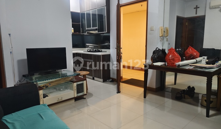 Turun Harga!!! di Jual Apartemen Gading Mediterania Tower B Selatan Lantai 15, Semi Furnish**Mel Turun Harga!!! di Jual Apartemen Gading Mediterania Tower B Selatan Lantai 15, Semi Furnish**Mel