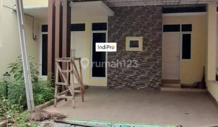 Rumah cantik nempel Bintaro dekat stasiun dan akses tol 1