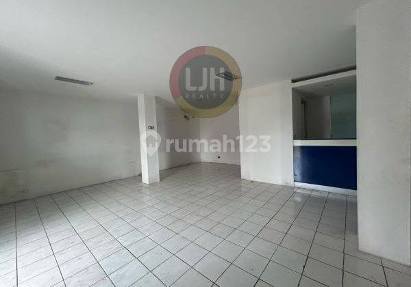 Shophouse In Busy Area Ahmad Yani, Peguyangan, Denpasar, Close to Gatot Subroto Area 1