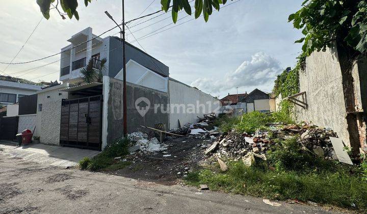 Small Land in the Premium Area of Jalan Laksamana Renon 1