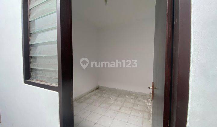 FOR SALE CHEAP NICE 2.5 FLOOR SHOP FOR SALE IN MOUNT BATUKARU MONANG MANING BARAT DENPASAR FOR SALE CHEAP 2.5 FLOOR SHOP FOR SALE IN MOUNT BATUKARU MONANG MANING WEST DENPASAR 2