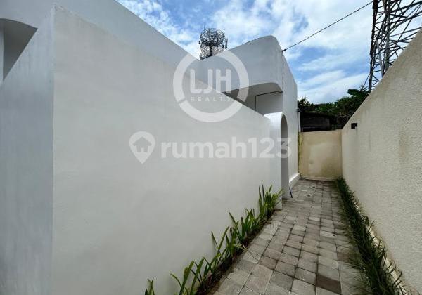 For Lease! Villa With Private Pool And Easy Access To The Beach At Legian For Lease! Villa With Private Pool And Easy Access To The Beach At Legian