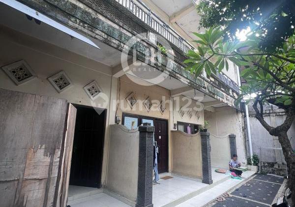 Boarding House For Sale in North Denpasar, Located in a Residential Area, Close to West Gatot Subroto and Kompyang Sujana Stadium Boarding House For Sale in North Denpasar, Located in a Residential Area, Close to West Gatot Subroto and Kompyang Sujana Stadium