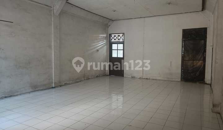 For Rent 2-Story Shop House Strategic Location Office Area In Canggu 2