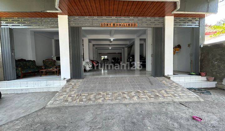 3-Storey Building for Sale in Gatsu Tengah Close to Living World and Teras Ayung Housing, Denpasar 1