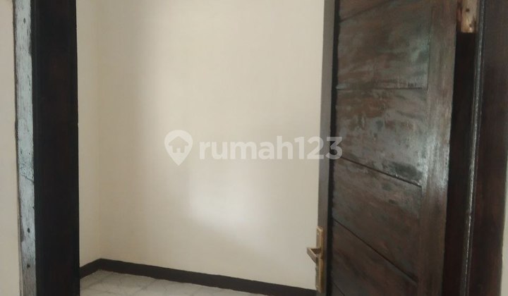 Desain Cantik Nuansa Klasik, Bisa Diangsur 10 Tahun 3