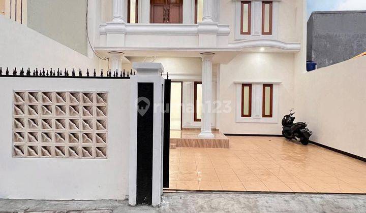 RUMAH ASRI DAN NYAMAN TANAH LUAS 1