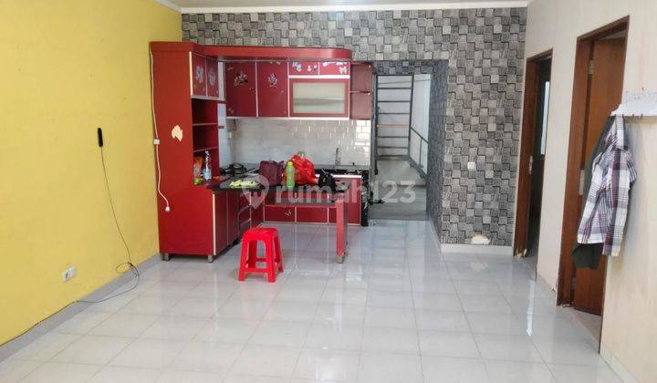 Disewakan Rumah 1 Lantai, Row Jalan 3 Mobil, Cluster Tidak Berpagar, Kitchen Set, Ada Canopy, Ac 2 Unit, ada Lemari2 di Cluster Premier Pavillion, Pegadungan, Kalideres, Jakarta Barat 1