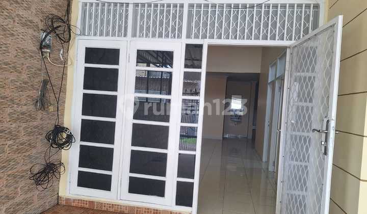 Citra 3, Pegadungan, Kalideres, Jakbar..Disewa Rumah 1.25 Lt, Masih Tersewa Sampai 3 Nov 2025, Sewa Minimal 2 Th, Deposit 10jt, Hadap Selatan, Semi Furnish, PLN 4400w, Air WTP.