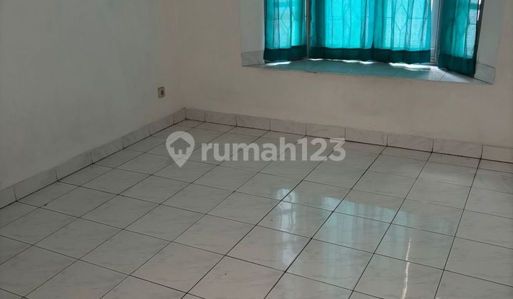 Citra 3, Pegadungan, Kalideres, Jakbar..Disewa Rumah 1.5 Lt, Hadap Timur Sedikit ke Tenggara, Ceiling Tinggi, Super Plong, Sudah Perapihan, Listrik 2200W, Air Pam.-K3z 2