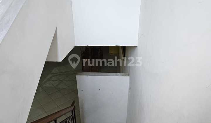 Citra 2 Ext - 2 Floors - 5 Bedrooms - Empty - Neat Ready to Occupy - Flood-Free 2