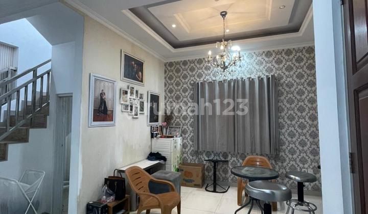 Arcadia, Daan Mogot, Batu Ceper, Tangerang..For Rent 2-Storey House, Unfurnished, Two-Car Road Row, Piped Water.