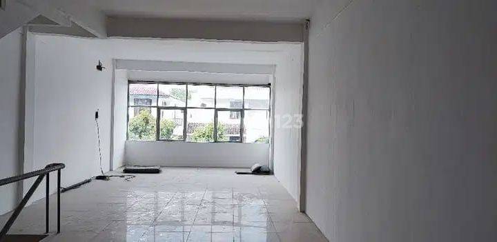 Dijual Ruko Hoek 4 lt, hdp Selatan, Bebas Banjir, SHGB di Komplek Ruko Intercon, Kebon Jeruk, Jakbar 2