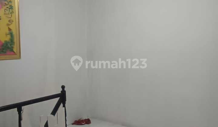 Citra 3, Pegadungan, Kalideres, West Jakarta. For Rent: 1.5-story house, Southeast facing, house condition is tidy, PLN 3500W, WTP water system - 3 bedrooms. 2