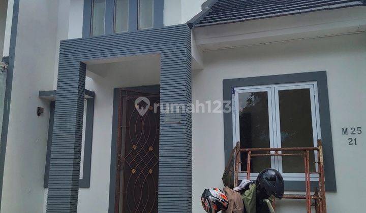 Rumah disewakan komplek Legenda wisata Cibubur 1