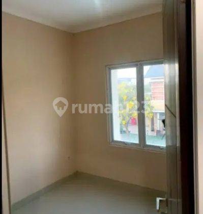 Rumah dijual murah 2lantai perumahan Metland Cibubur 2