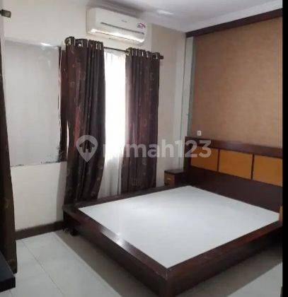 Rumah  dijual 2lantai dikomplek Raffles Hills Cibubur 9