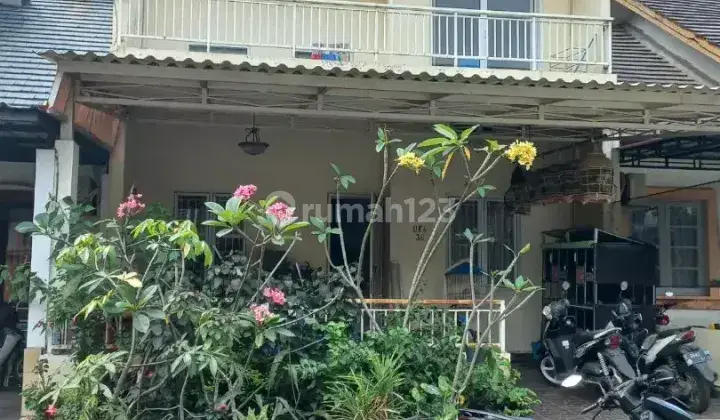 Rumah dijual 2lantai di Komlpek Kota Wisata Cibubur 1