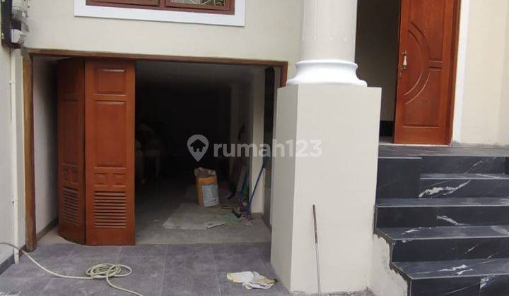 Rumah dijual 2Lantai di Perumahan Raffles Hills Cibubur 2