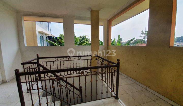 Rumah dijual 2Lantai di Perumahan Raffles Hills Cibubur  2