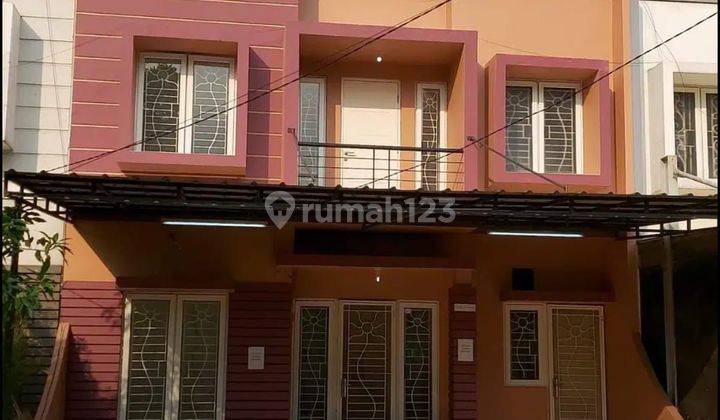 Rumah dijual 2Lantai di Perumahan Raffles Hills Cibubur  1