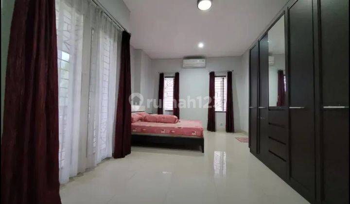 Rumah dijual 2Lantai di Perumahan Raffles Hills Cibubur  2