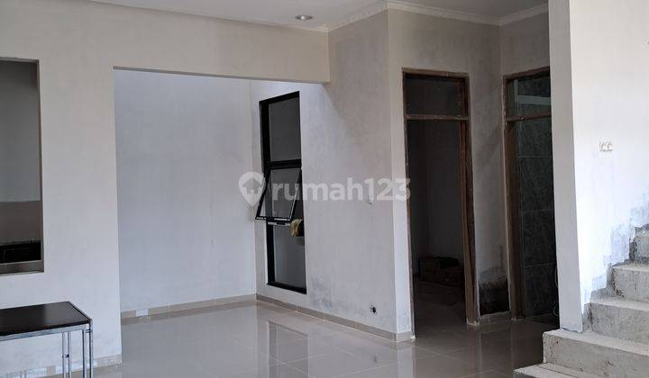 RUMAH BARU SUPER BAGUS MURAH CIHANJUANG 1