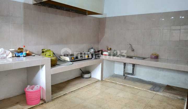 SEWA RUMAH PUSAT KOTA SAYAP KEBONKAWUNG 9