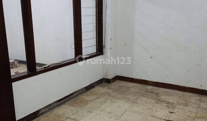 RUKO STRATEGIS KEBONJATI PUSAT KOTA 11