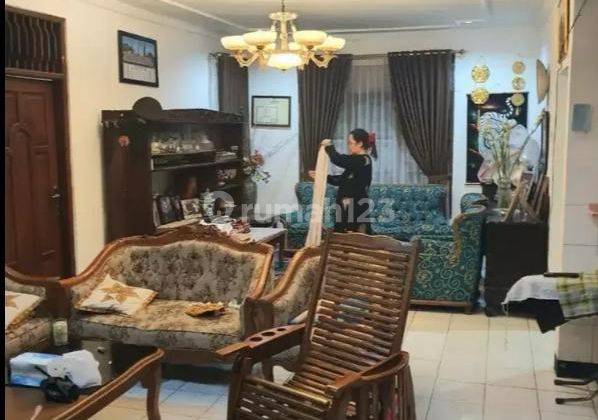 RUMAH BESAR HOEK SIAP HUNI DI CIJERAH 2