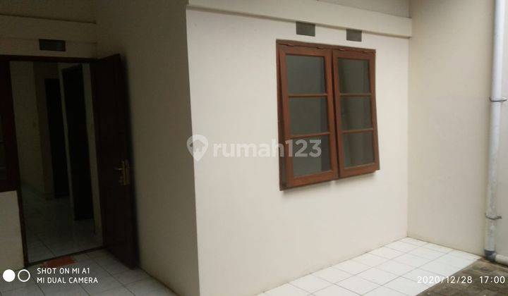 DISEWAKAN RUMAH CANTIK MURAH MINIMALIS SAYAP CIBABAT CIMAHI 2