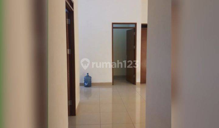 DIJUAL RUMAH CANTIK HOEK DI CIMAHI DEKAT PASAR ATAS 2