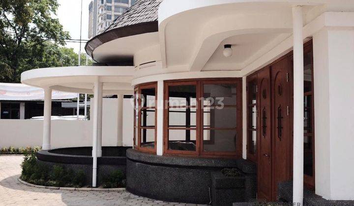 DIJUAL RUMAH TUA TERAWAT SAYAP DAGO STRATEGIS SEKALI BISA UNTUK USAHA JUGA DIKAWASAN ELITE KOTA BANDUNG 1