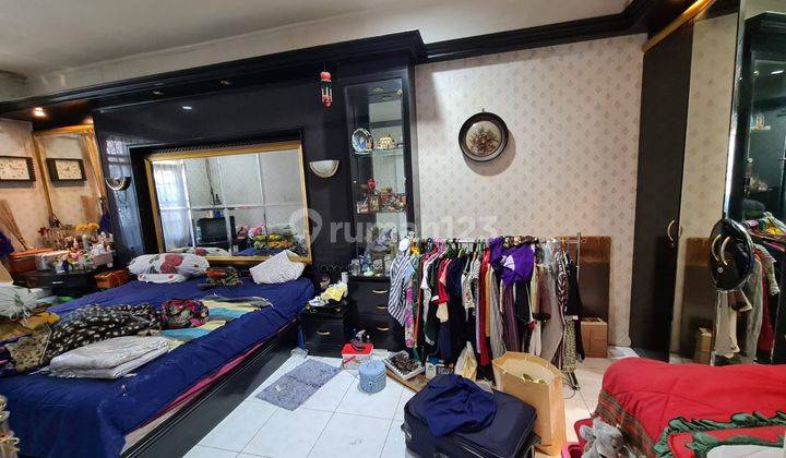 DIJUAL RUMAH SIAP HUNI DI TAMAN HOLIS INDAH 1 FURNISHED 2