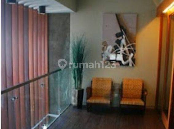 DIJUAL RUMAH TINGGAL MEWAH ARSITEK TERNAMA DI PAJAJARAN SIAP HUNI 3 LANTAI 1