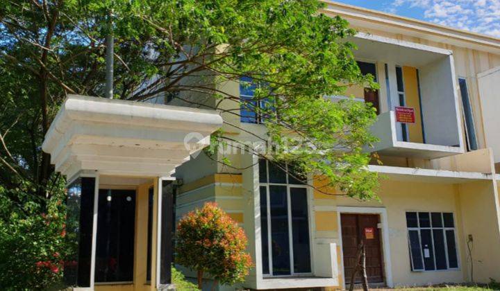 VILLA HOOK GRAHA METROPOLITAN, MURAH, AMAN, VIEW LAPANGAN GOLF 1