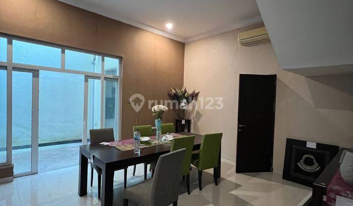 Disewakan Rumah Full Furnished. 7