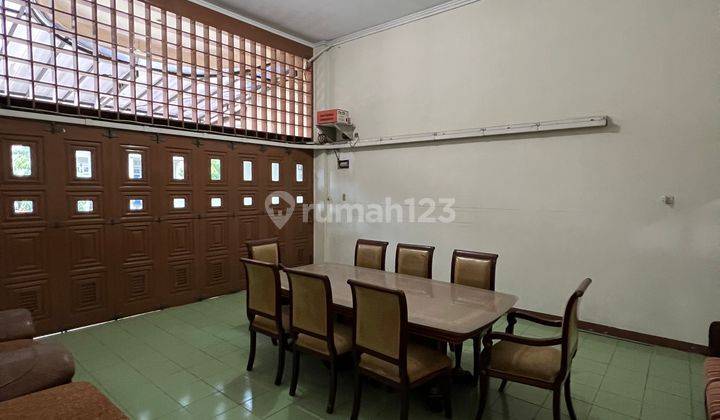 Komplek Tengah Kota Medan, Tinggal Masuk 8