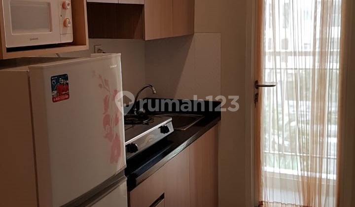 DI SEWAKAN Apartemen Madison Park Full Furnish Lantai Rendah 2