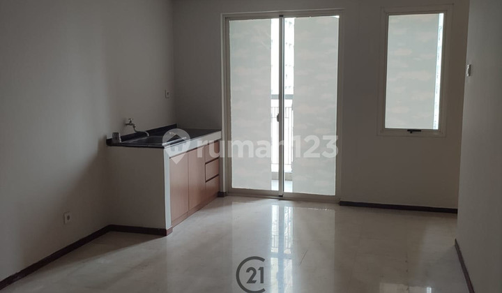 Disewakan Royal Mediterania Garden Lantai Rendah Disewakan Royal Mediterania Garden Lantai Rendah