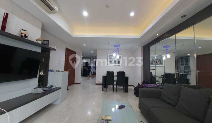 Disewakan Apartemen Royal Mediterania 3 Bedroom