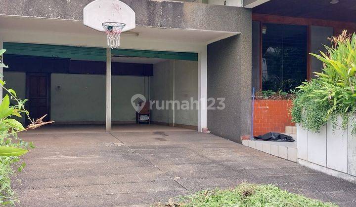 Dijual Rumah Tua Simprug Golf hitung tanah  1