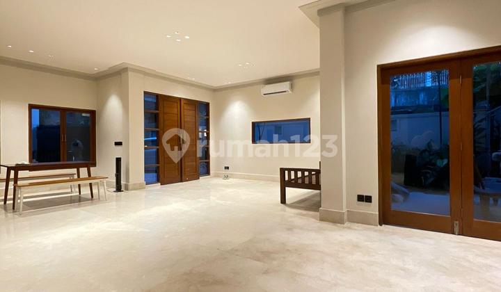 Disewakan Rumah Menteng Jalan Rembang Siap Huni 