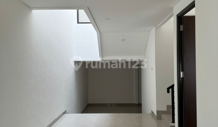 FOR RENT NEW 2-STORY HOUSE IN KELAPA NIAS, KELAPA GADING, NORTH JAKARTA 2