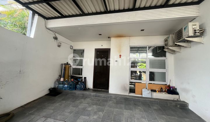 Quick sale fully furnished house in Kelapa Gading, North Jakarta.