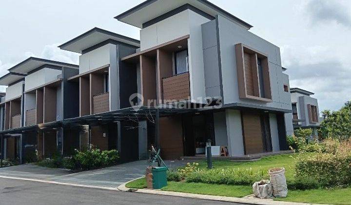 Disewakan rumah brand new cluster mulberry summarecon bekasi 2