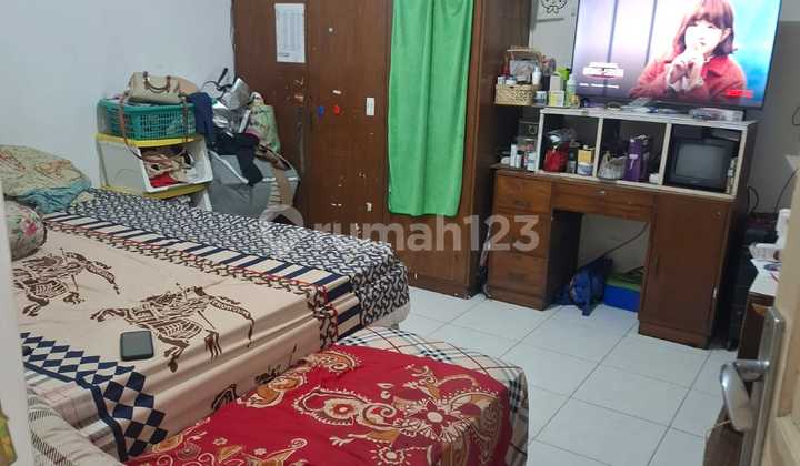 For sale fast modern garden house Cakung East Jakarta 2