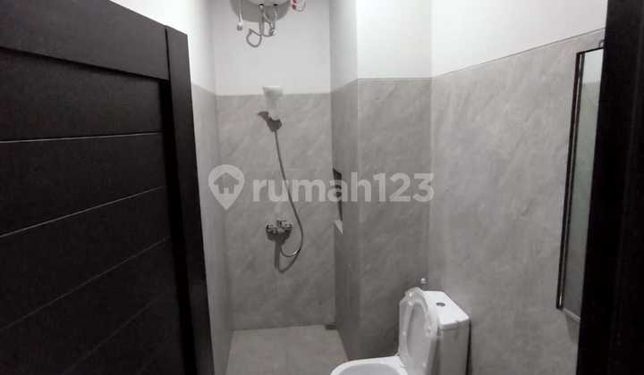 FOR RENT: NICE 2-STORY HOUSE IN CEMPAKA PUTIH, CENTRAL JAKARTA 2